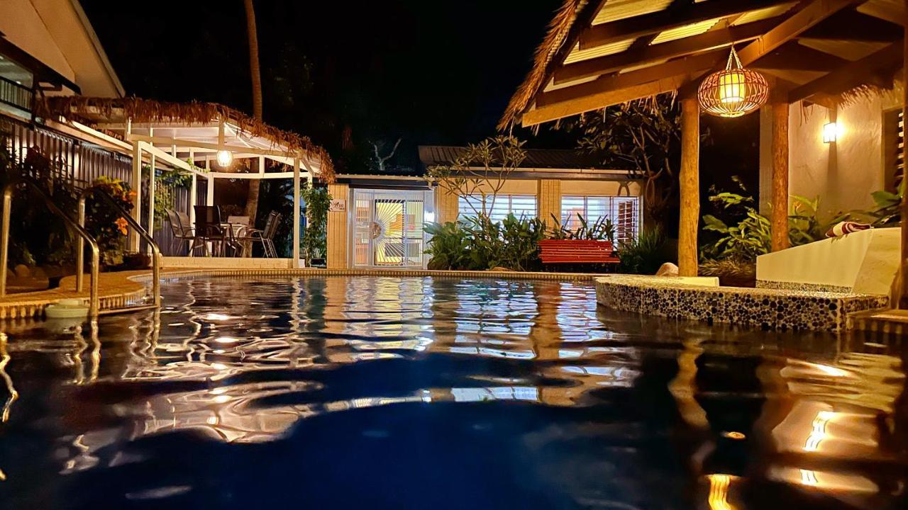 Bua Bed & Breakfast ナンディ エクステリア 写真